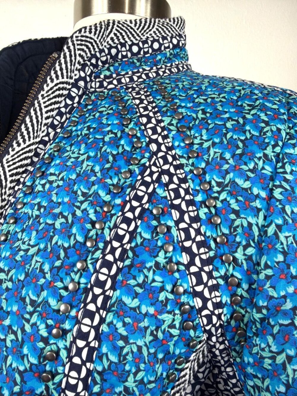 J.Crew Collection Quilted Cotton Silk Floral Studded Jacket Size 12 NWOT - Picture 7 of 16